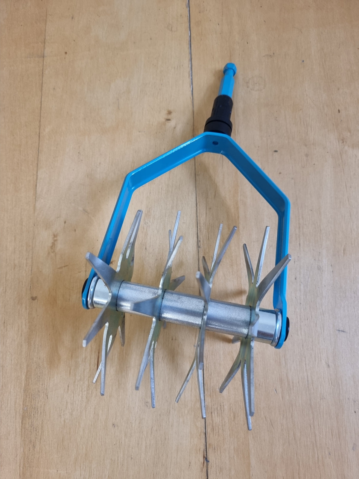 Gardena combisystem-Sternfräse zur Bodenlockerung aus Qualitätsstahl, 14 cm
