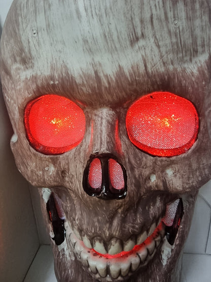 Halloween Deko-Maske Partydeko mit LED-Licht, Sound, Bewegungssensor 30 cm hoch