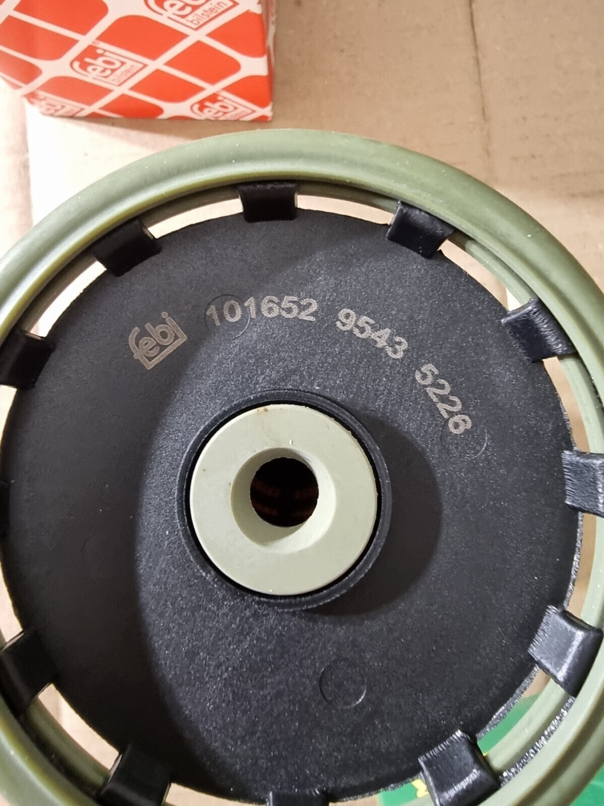 febi bilstein Kraftstofffilter 101652 – 1 Stück VW Skoda Ford usw.