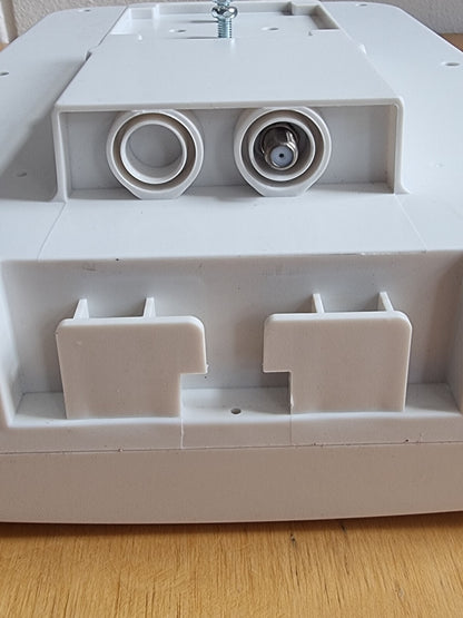 Metronic DVBT Außenantenne 43 dB und Verstärker kompatibel mit Full HD / 4K