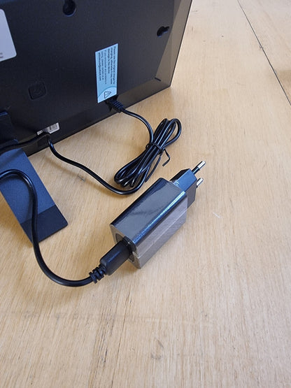10.1 Zoll WiFi Digitaler Touchscreen Bilderrahmen 16GB Speicher über App SD USB