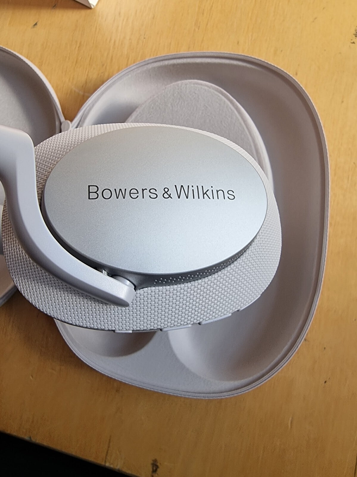 Bowers & Wilkins Px7 S2 Kopfhörer mit Geräuschunterdrückung Grau 30 Stunden