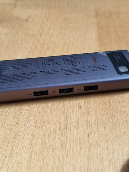Baseus USB-C-Dockingstation mit Dual-HDMI, 4K bei 120 Hz, 100 W, 9-in-1
