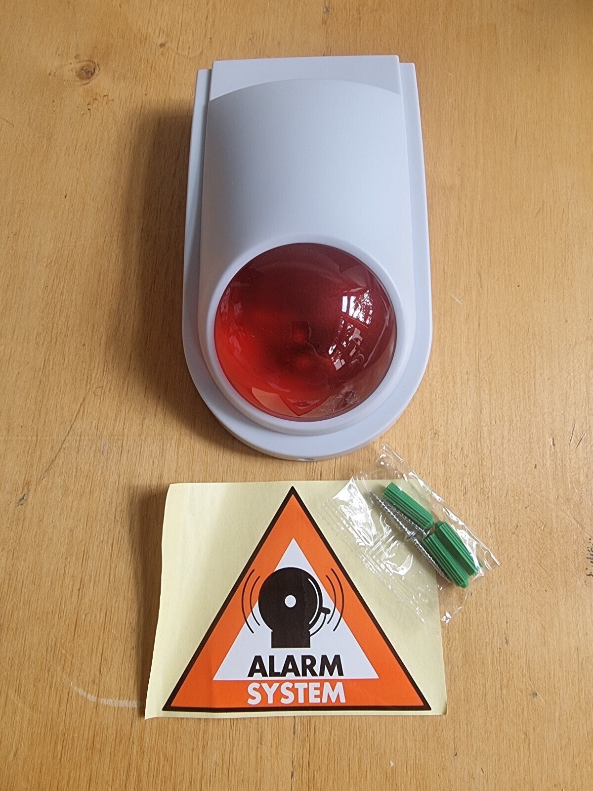 Maclean Alarm Sirene Attrappe AL2030 mit blinkender LED