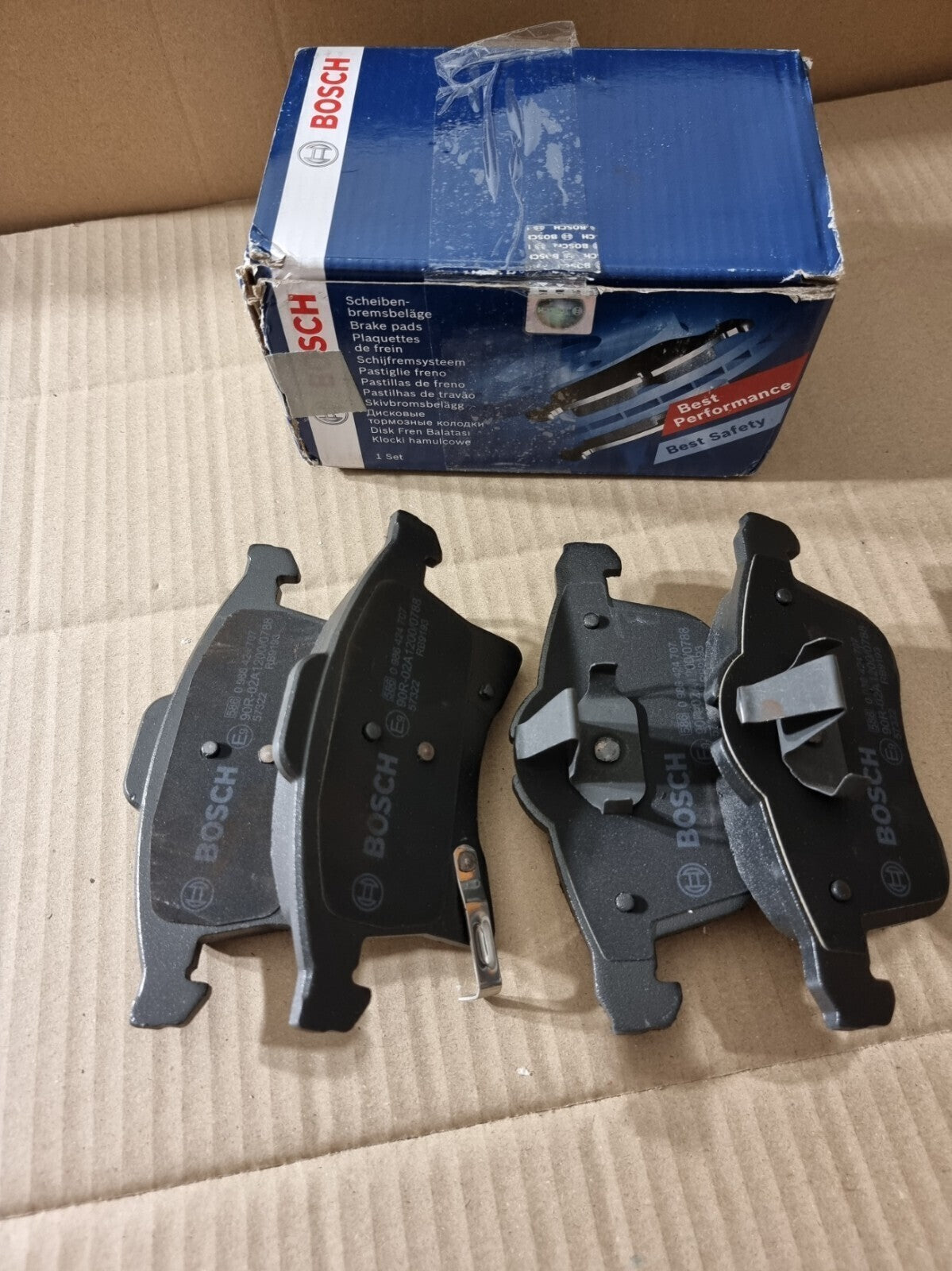 Bosch BP420 – Bremsbeläge vorne, Kupferfrei, ECE-R90, leise & staubarm