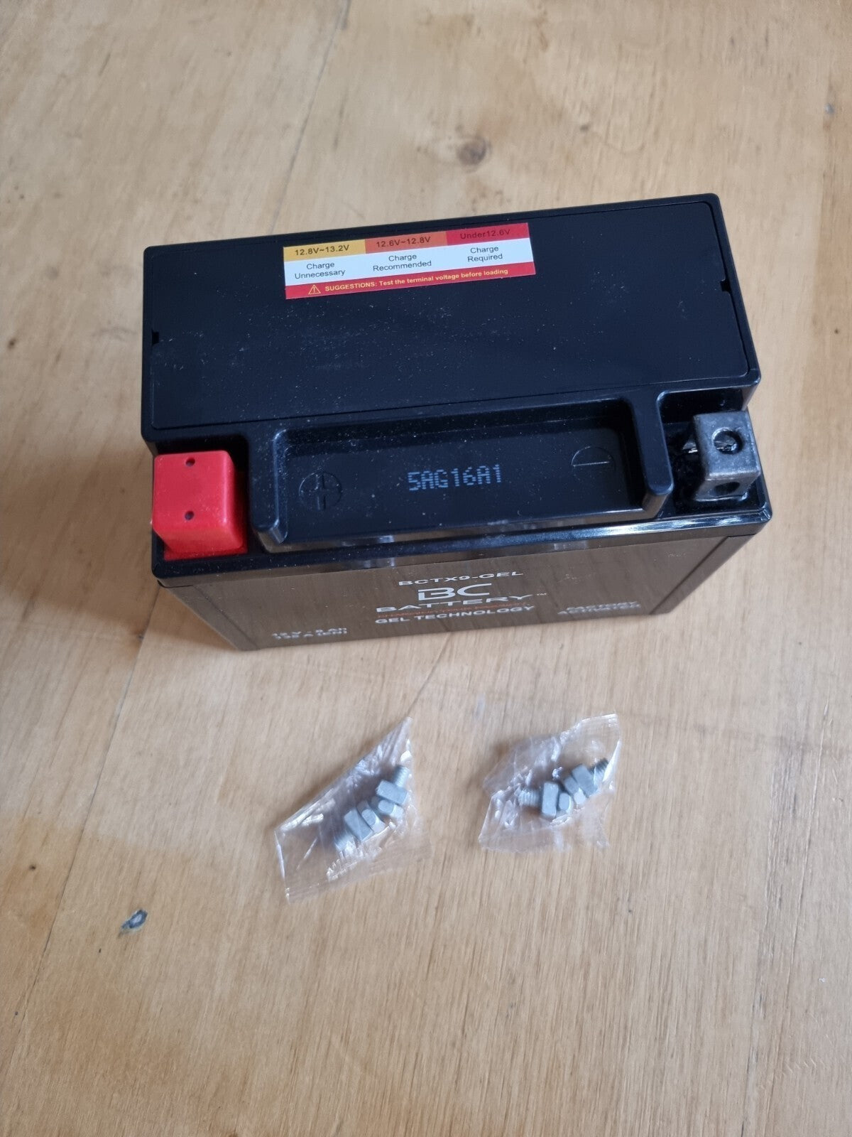 BC Motorrad Starterbatterie mit GEL 12V 8Ah 135A